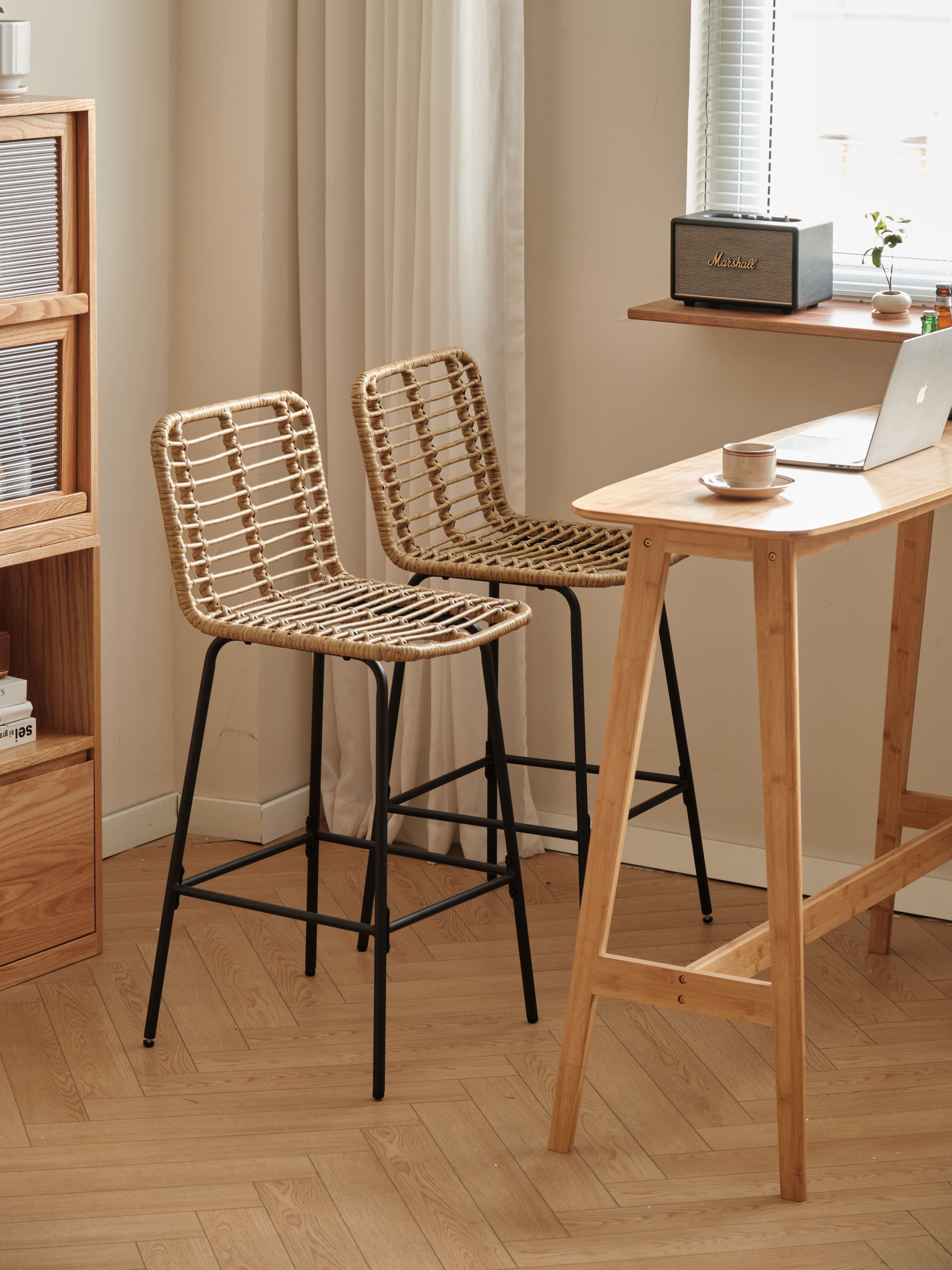 BANGKOK – Zestaw 2 stołków barowych z metalu i rattanu