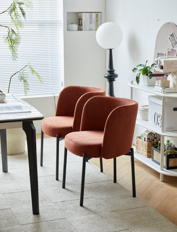 Lot de 2 chaises scandinaves en métal et velours côtelé terracotta