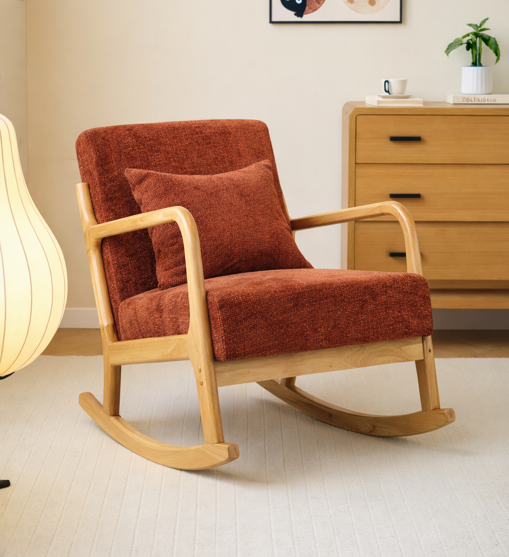 DIANA – Fotel bujany z litego drewna i tkaniny w kolorze terakoty