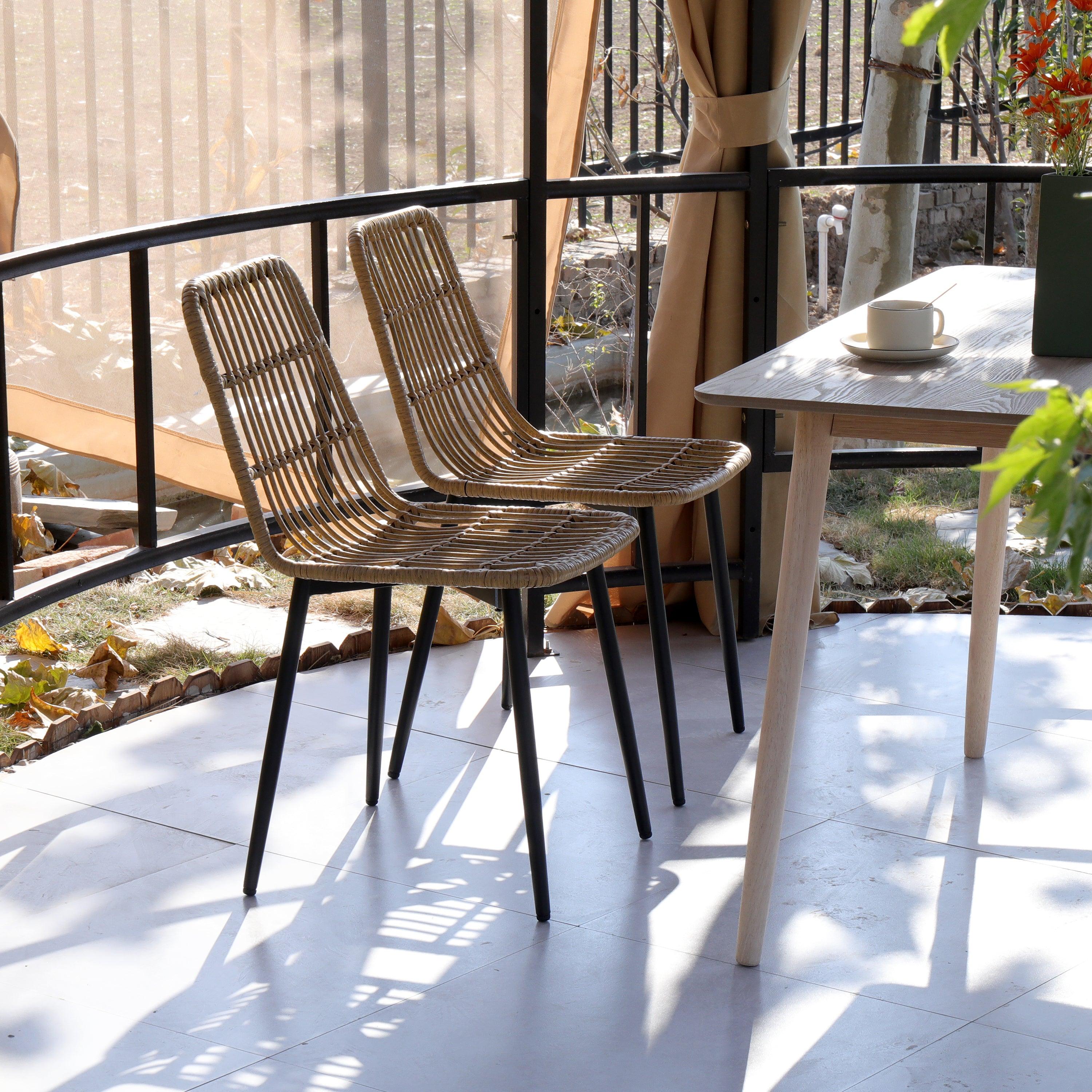 Zestaw 4 krzeseł z metalu i rattanu