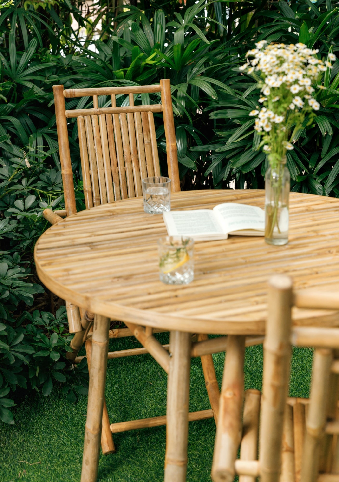 IPOH – Okrągły stół do jadalni dla 4 osób z litego bambusa D90