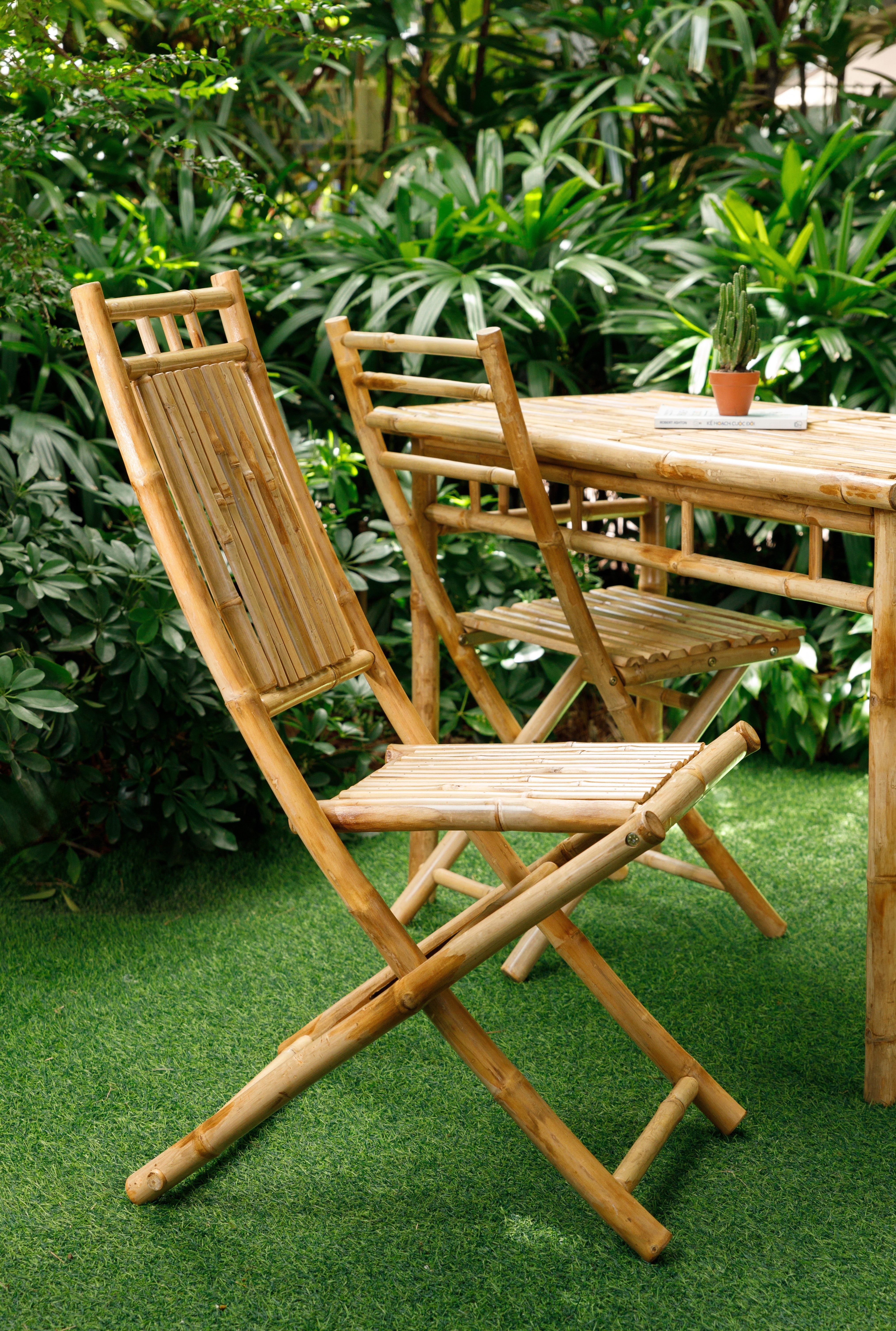 MEDAN – Zestaw 2 krzeseł do wnętrz i na zewnątrz z litego bambusa