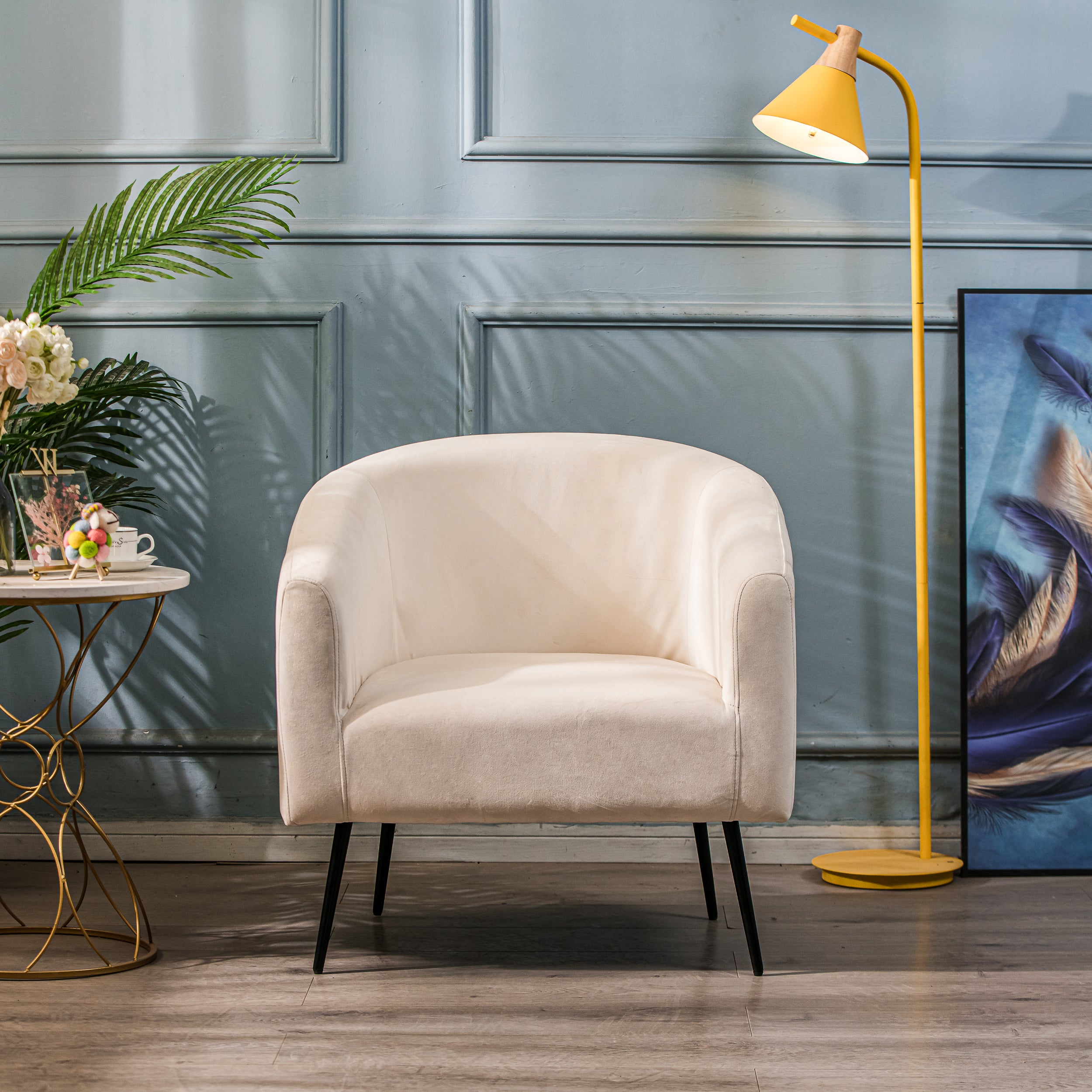 Fotel salonowy z metalu i beżowego aksamitu