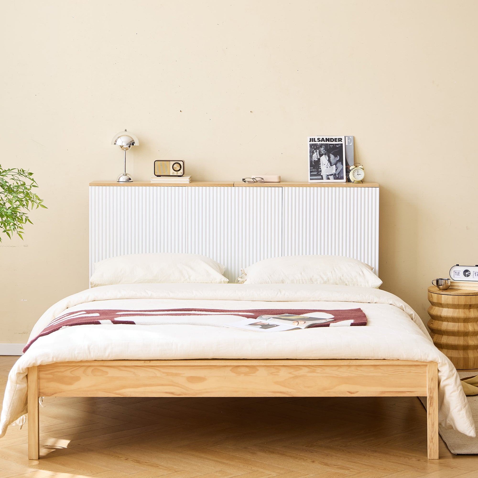 ESLOV - Wezgło łóżka 160 z drewna z białymi schowkami