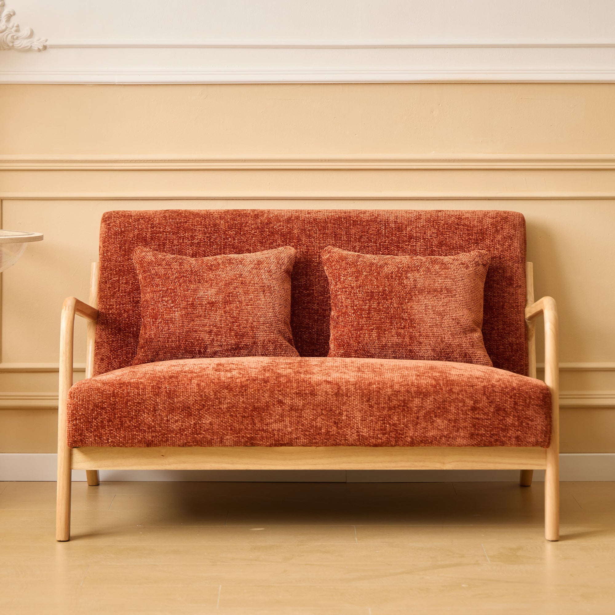 OHAMA – Skandynawska ławka 2-osobowa z drewna i tkaniny w kolorze terakoty