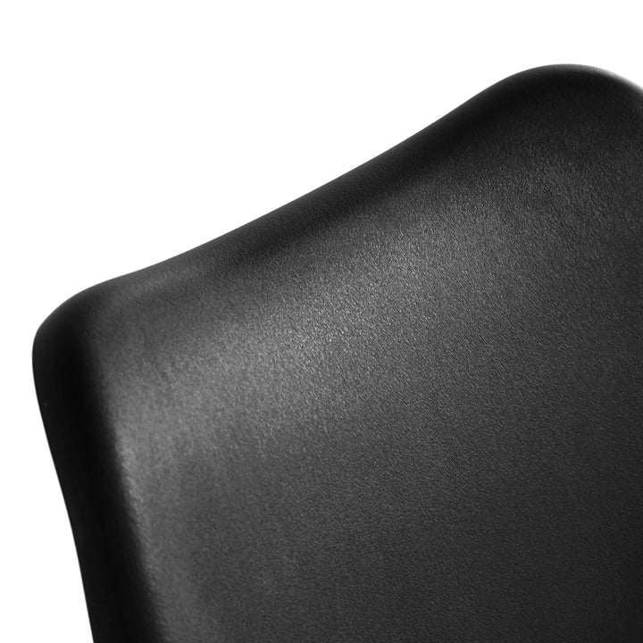 Chaise de bureau en polypropylène et simili noir