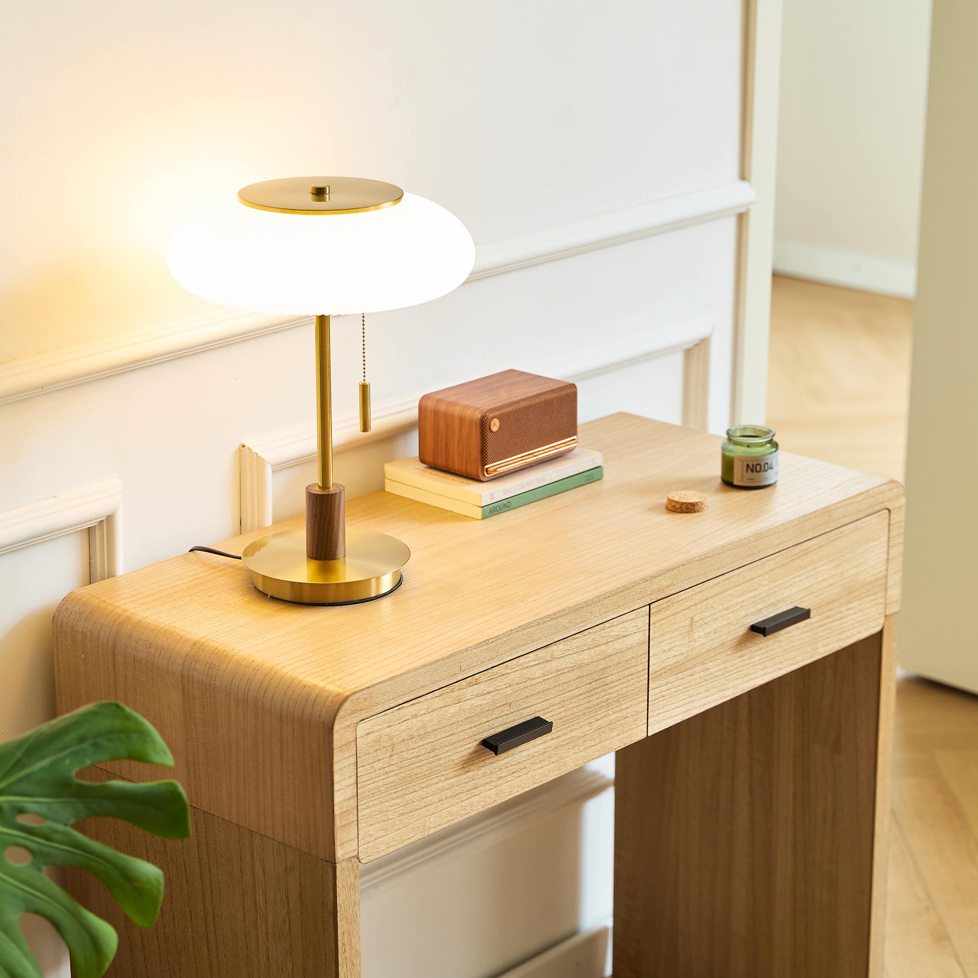 SKIVE - Drewniana konsola z 2 szufladami