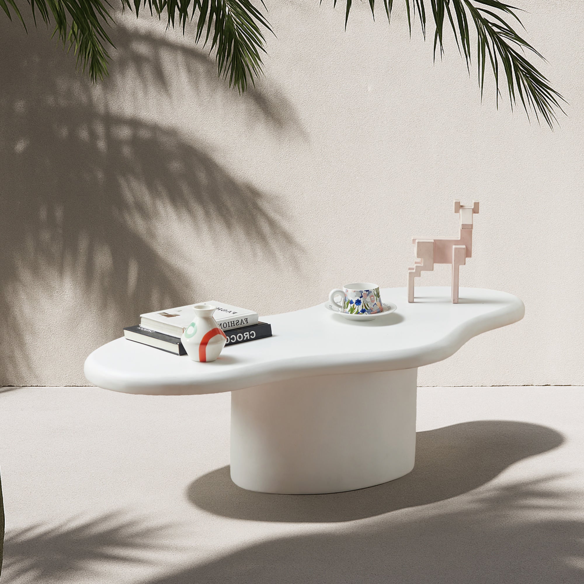 TORNIO – stolik kawowy do wnętrz i na zewnątrz z białego magnezytu