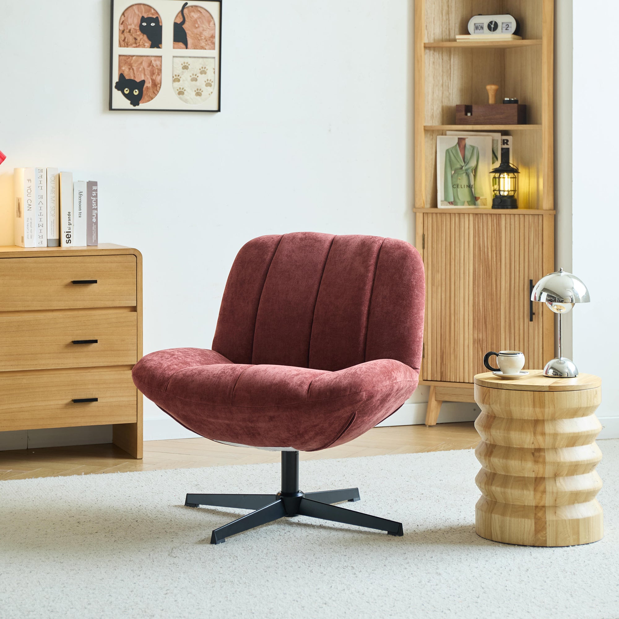 NAMSOS – Obrotowy fotel z tkaniny w kolorze terakoty