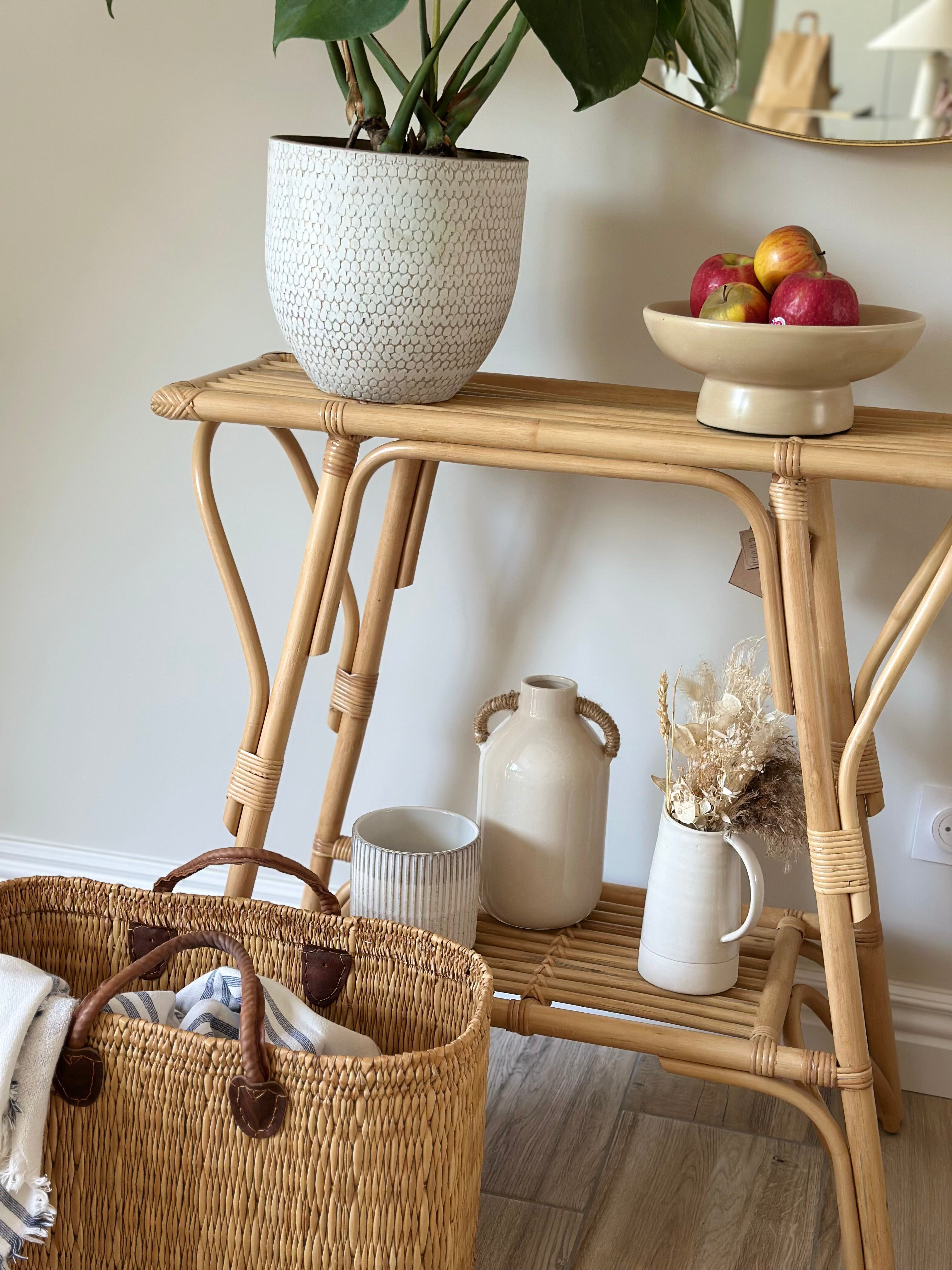 NUHA – Konsola z naturalnego rattanu