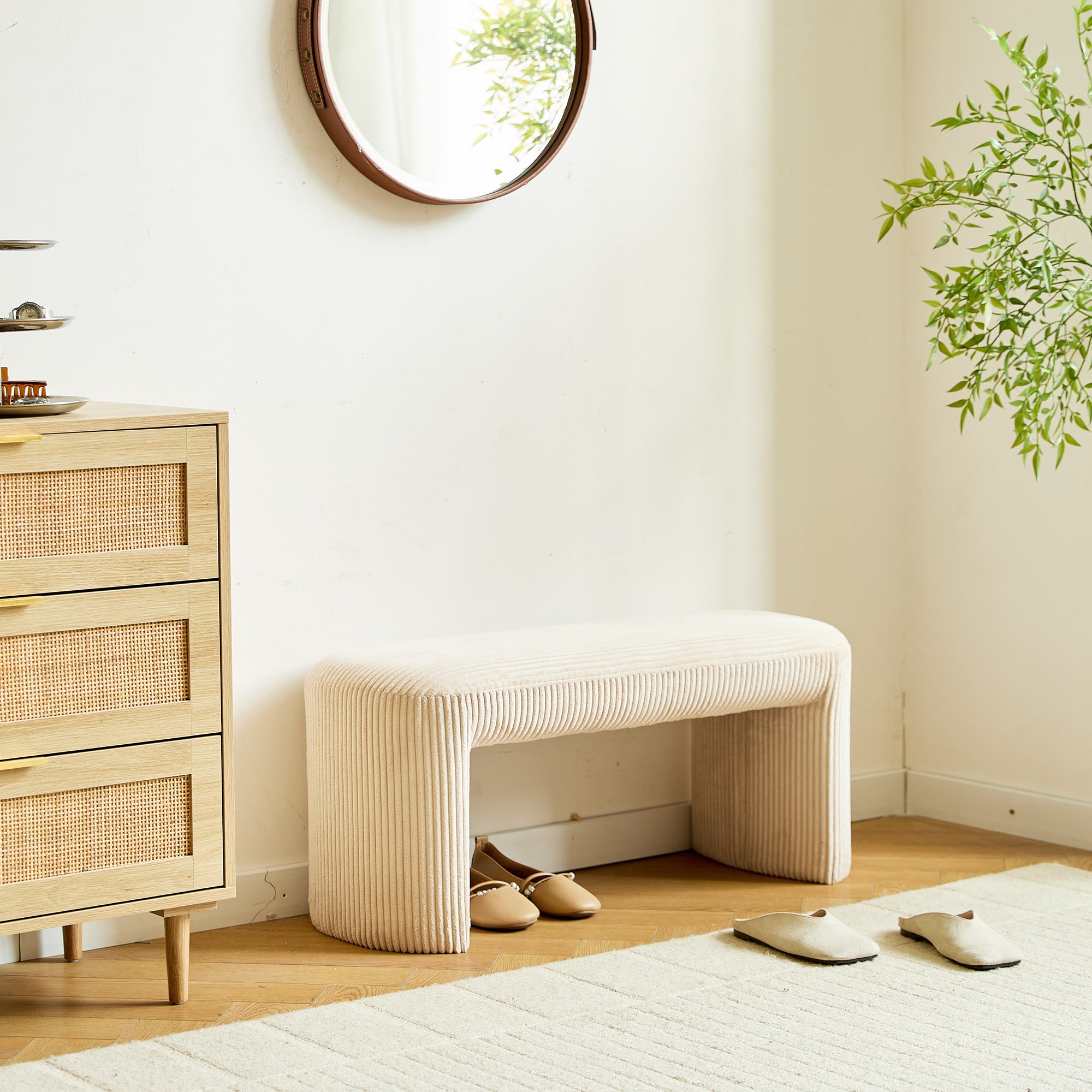 RIGA – Ławka w stylu skandynawskim z beżowego sztruksu