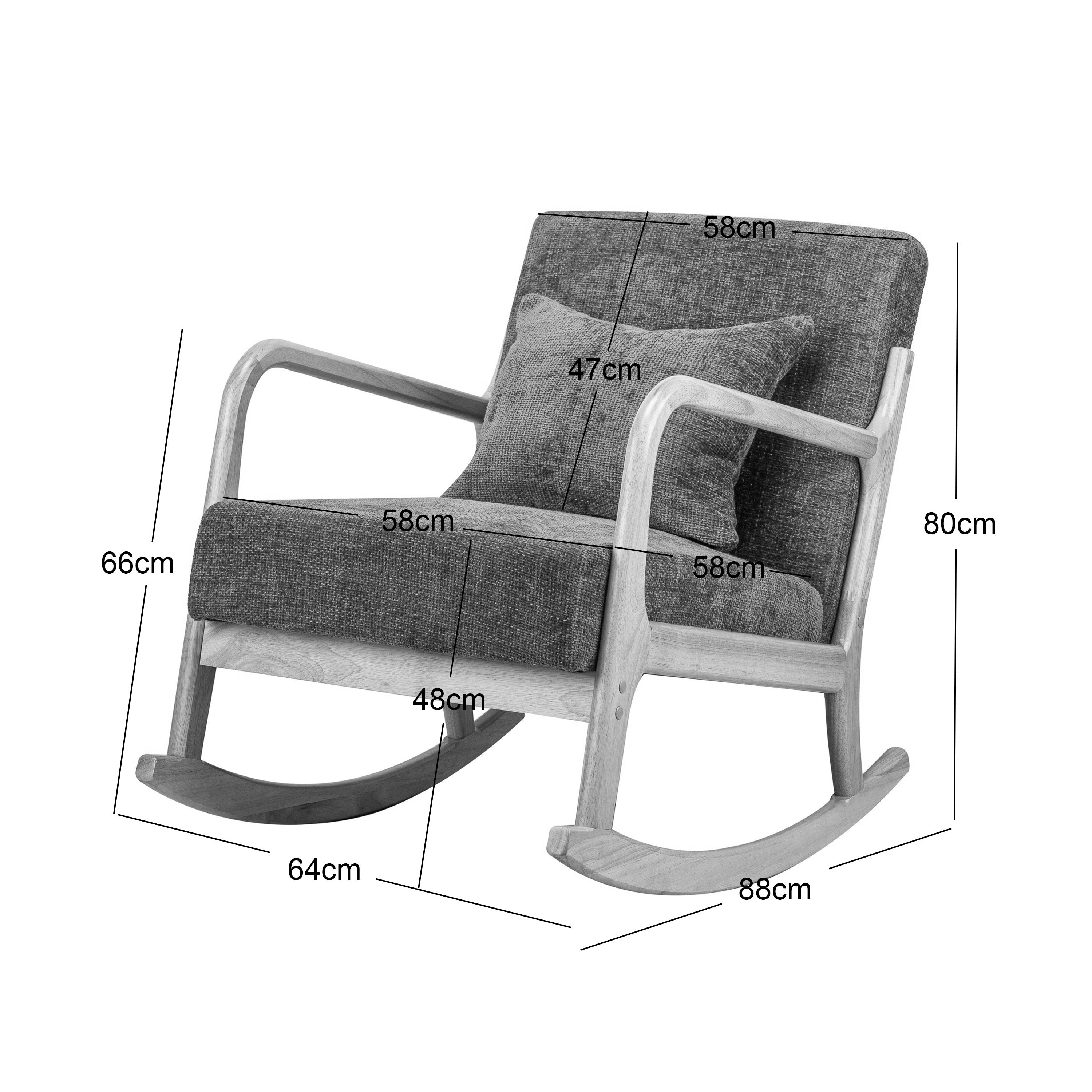 Fotel bujany z litego drewna i białymi pętelkami