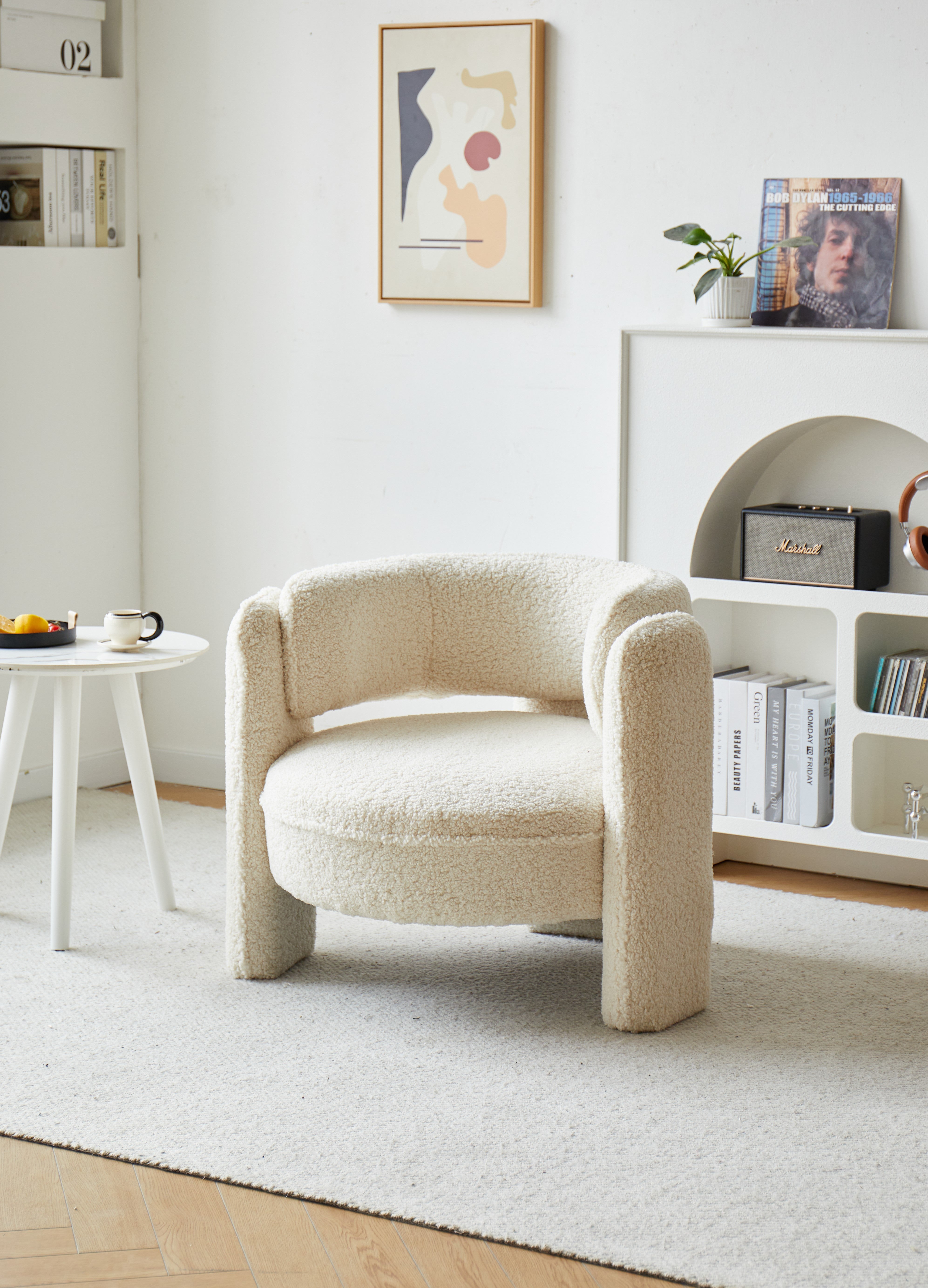 BANGUI - Fauteuil de salon en bouclettes blanches
