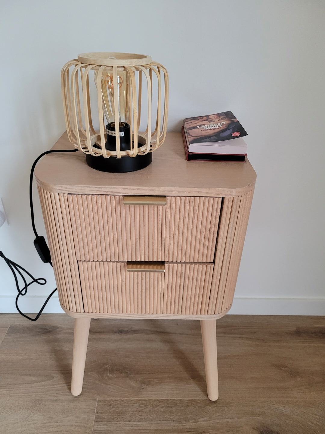 BALI – Komoda z 3 szufladami z naturalnego drewna