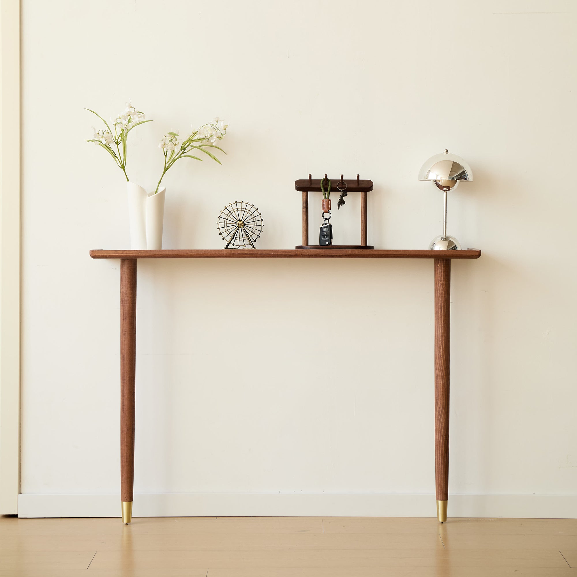 ALSTA – Skandynawski stolik konsolowy z drewna orzechowego