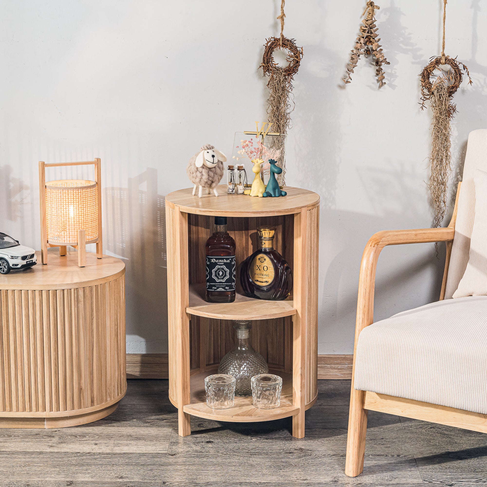 ALTA – stolik nocny z 2 schowkami z litego drewna