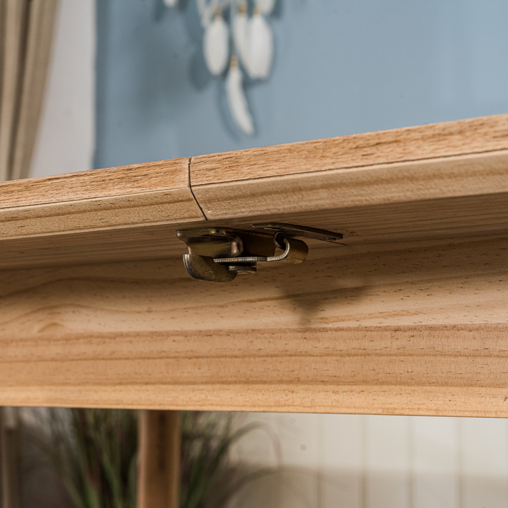 CORTE – Rozsuwany, prostokątny stół do jadalni dla 6–8 osób, wykonany z litego drewna