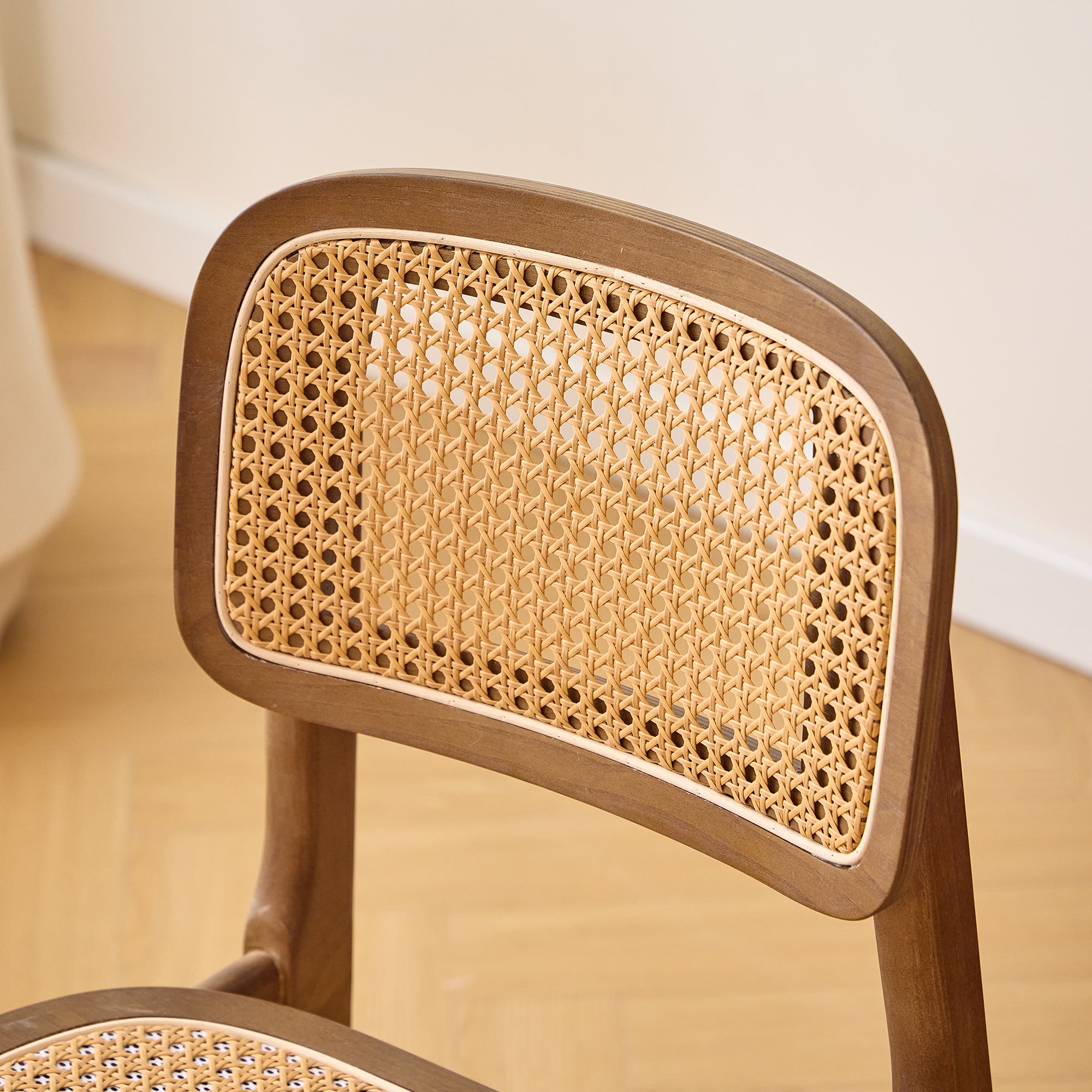 BAIA – Zestaw 2 krzeseł do jadalni z ciemnego drewna i naturalnego rattanu