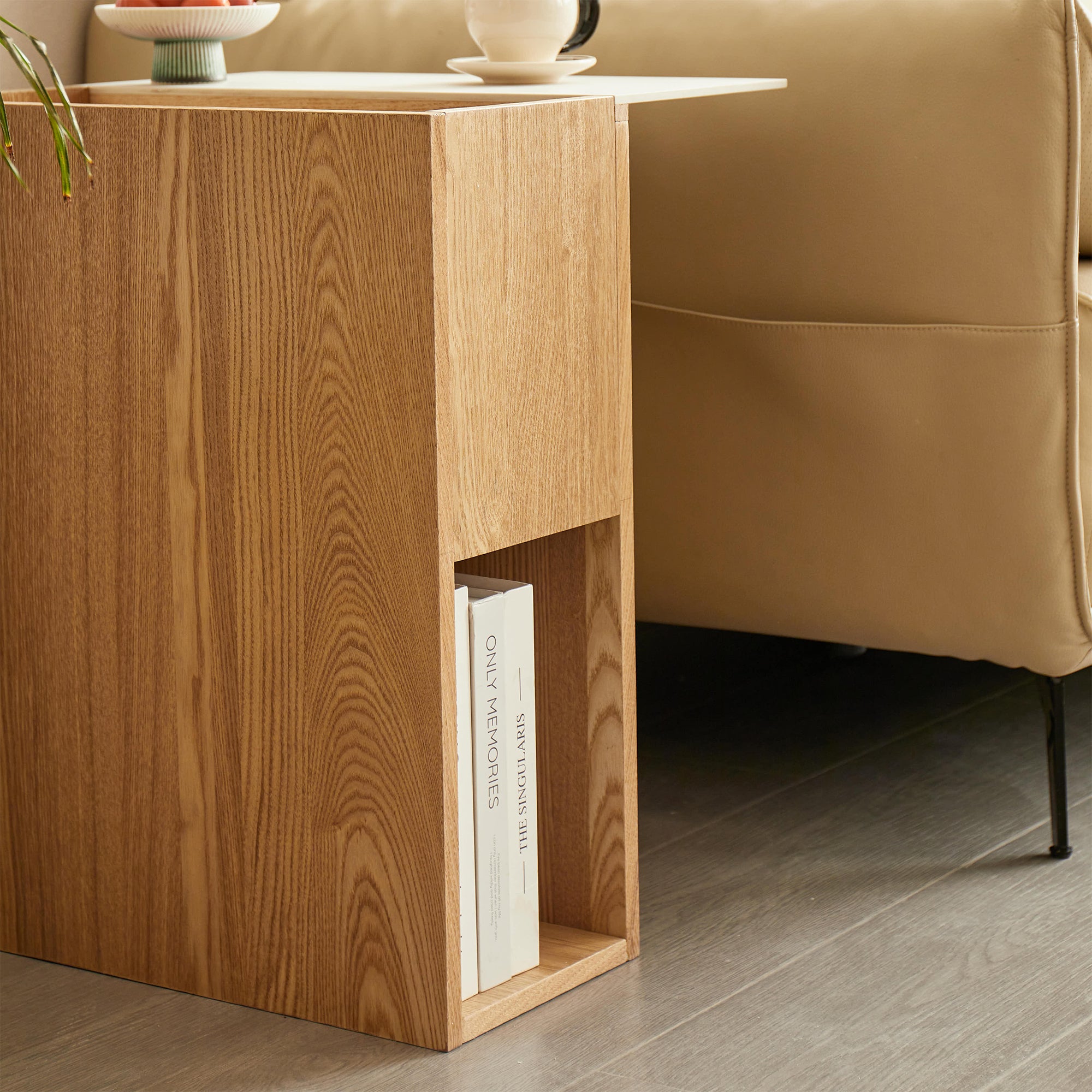 KARLSTAD – stolik pomocniczy do kanapy z drewnianym schowkiem