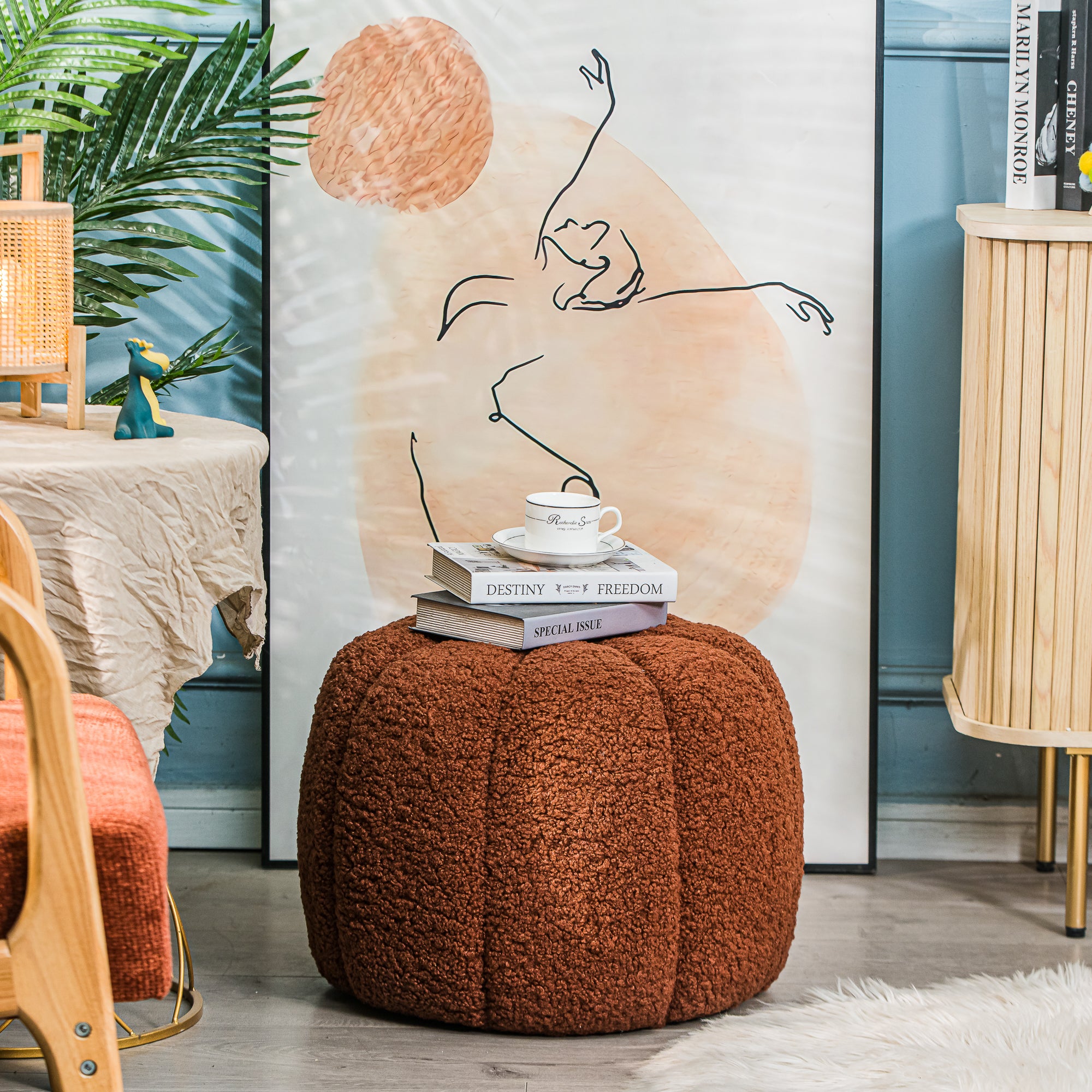 FJORD - Pufa z pętelkami w kolorze terakoty z paskami