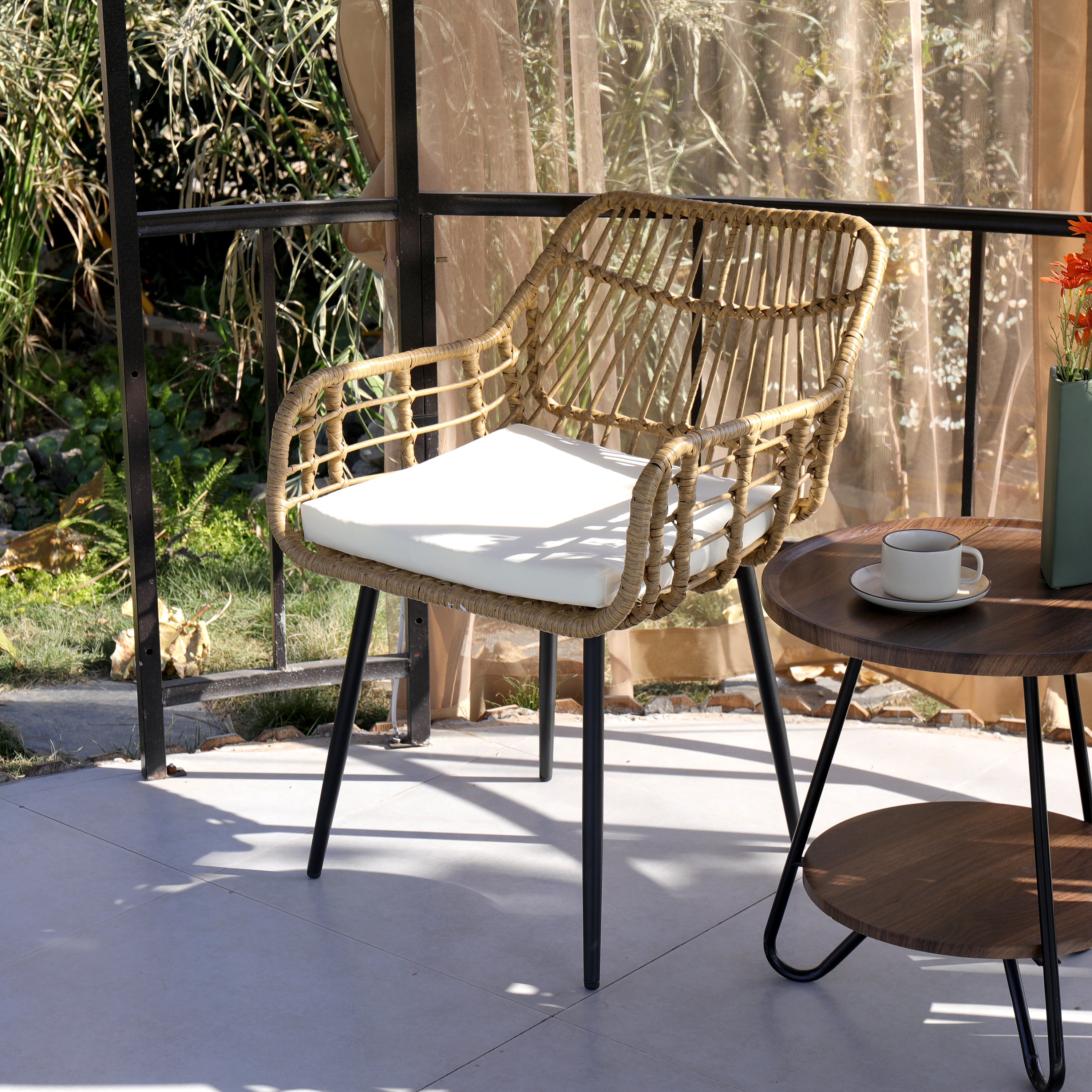 Zestaw 2 krzeseł z metalu i rattanu