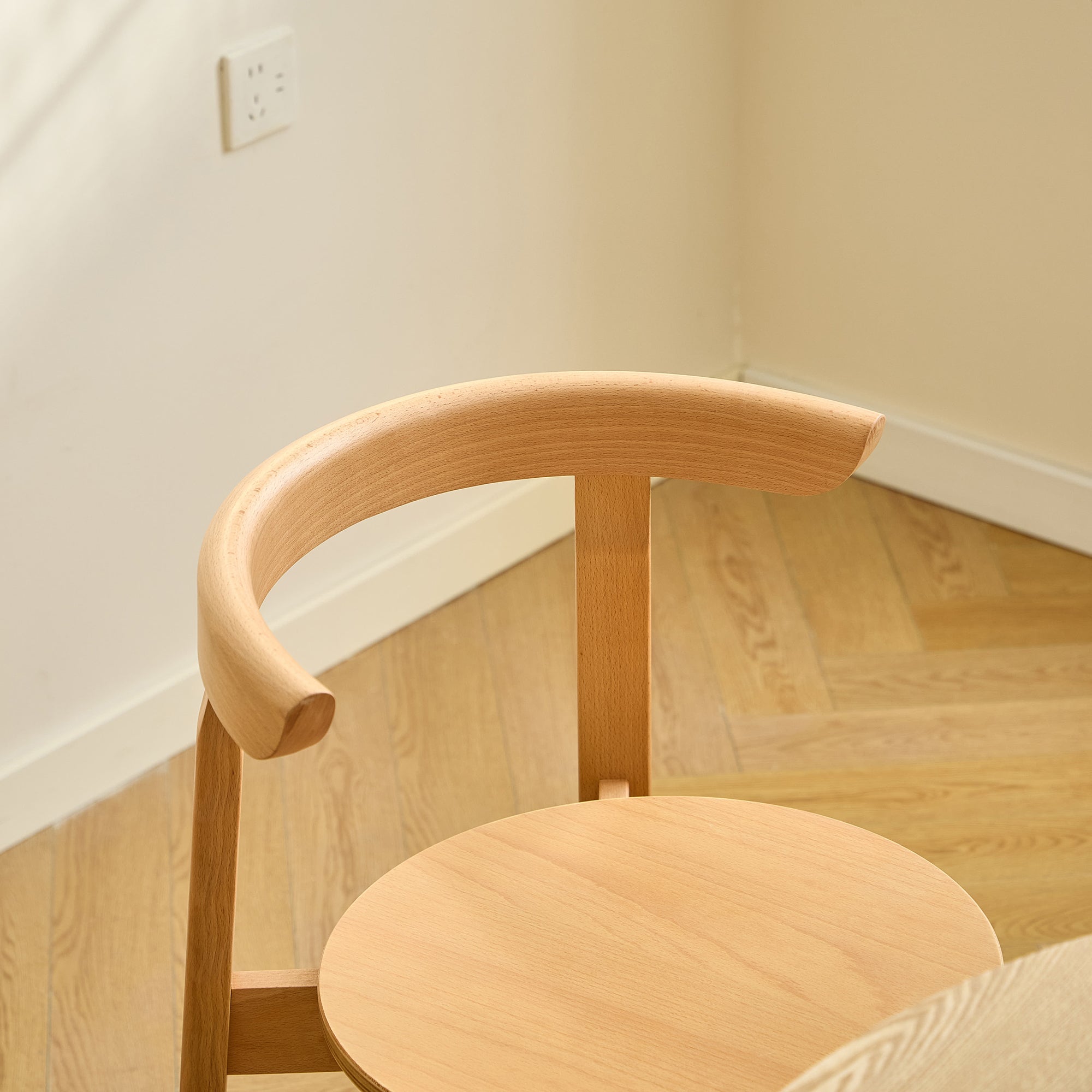 SYOTE – Zestaw 2 krzeseł do jadalni z litego drewna naturalnego