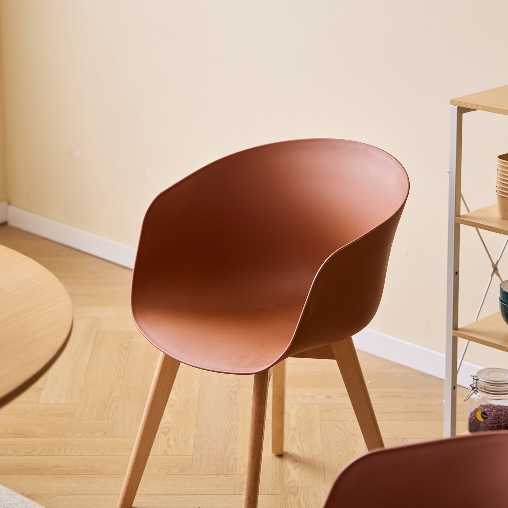 ALBORG – Zestaw 4 skandynawskich krzeseł z drewna i polipropylenu w kolorze terakoty