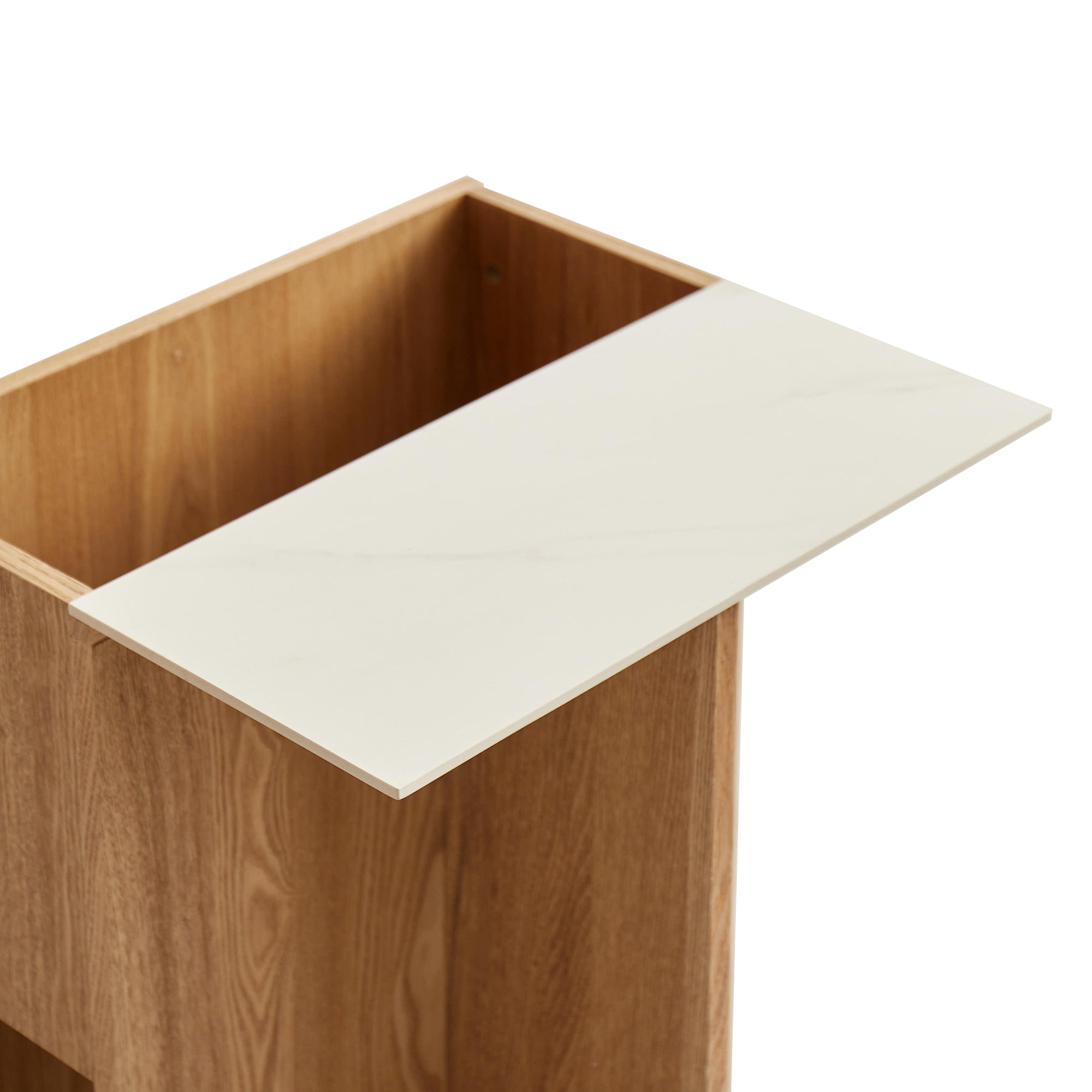 KARLSTAD – stolik pomocniczy do kanapy z drewnianym schowkiem