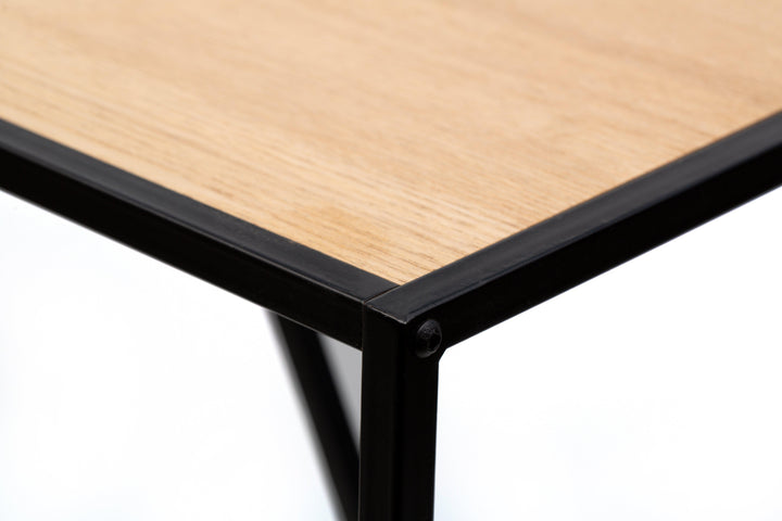 Table basse industrielle en bois et métal noir