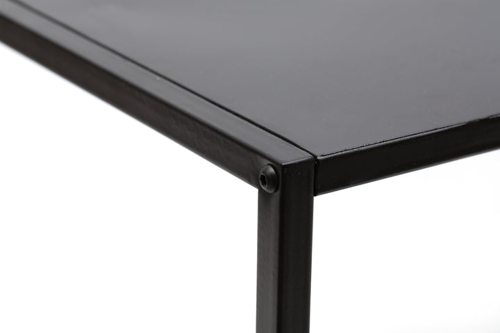Table basse industrielle en métal noir